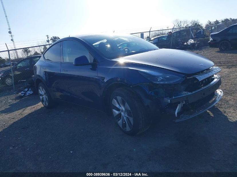 TESLA MODEL Y