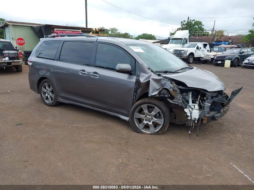 TOYOTA SIENNA