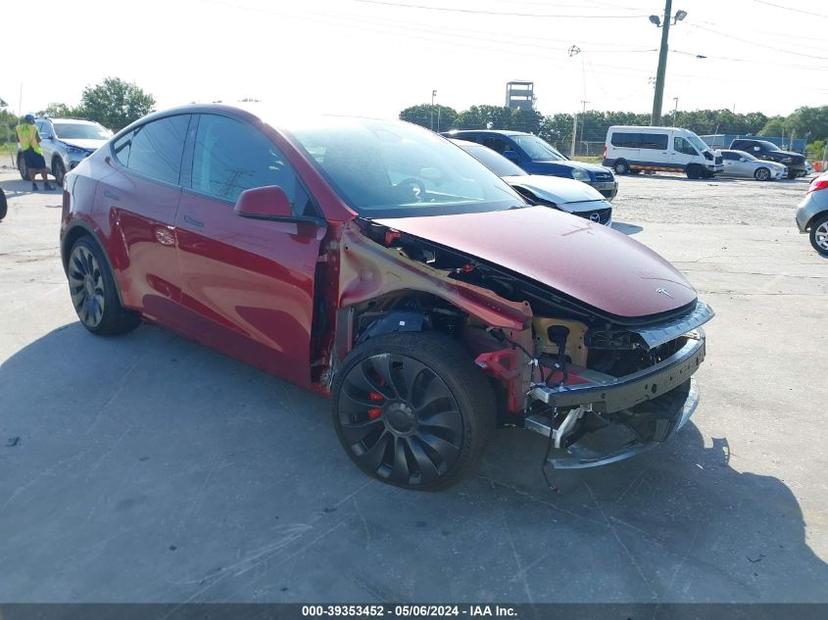 TESLA MODEL Y