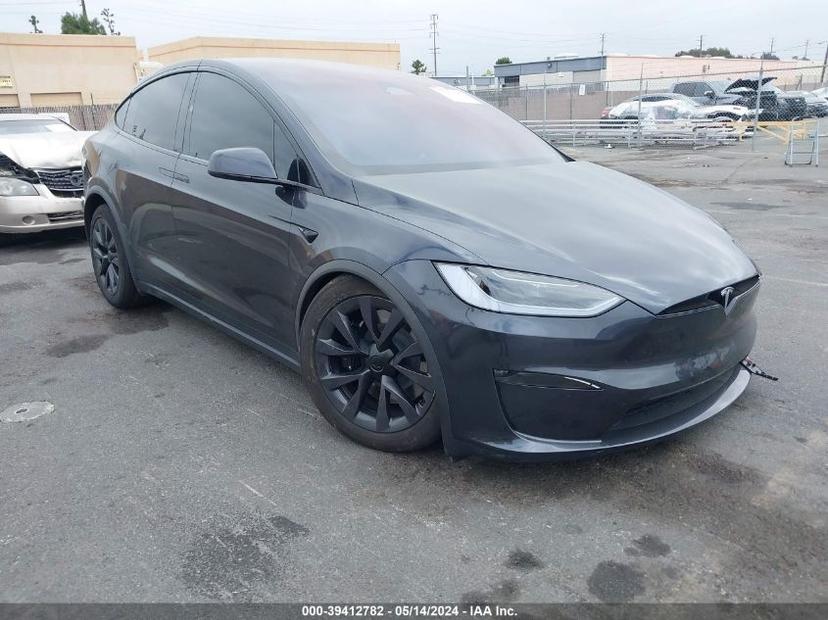 TESLA MODEL X