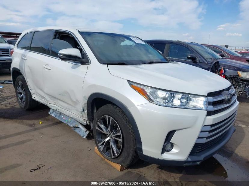 TOYOTA HIGHLANDER