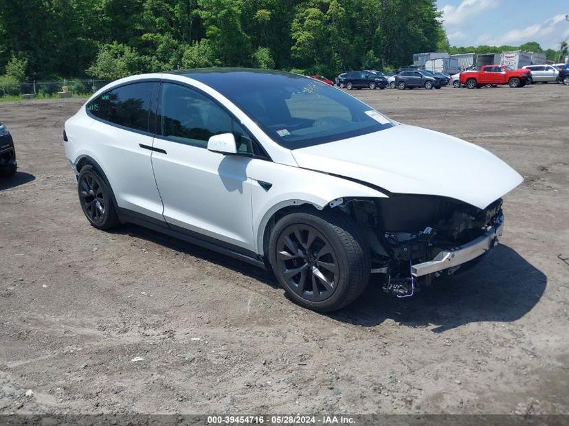 TESLA MODEL X