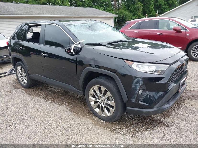 TOYOTA RAV 4