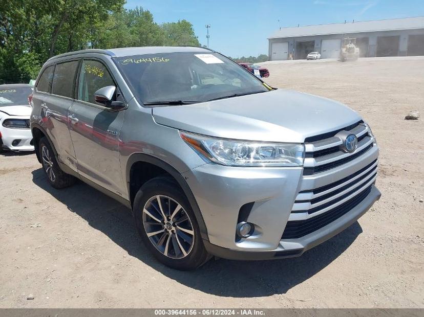 TOYOTA HIGHLANDER