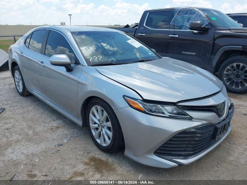 TOYOTA CAMRY