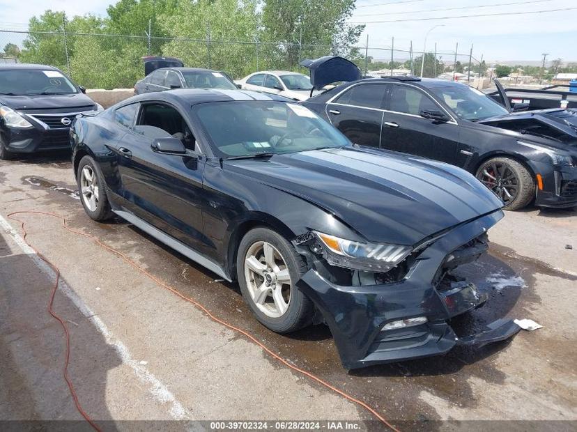 FORD MUSTANG