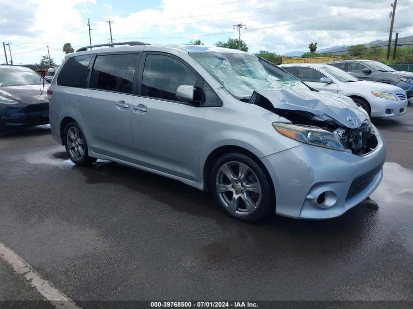 TOYOTA SIENNA