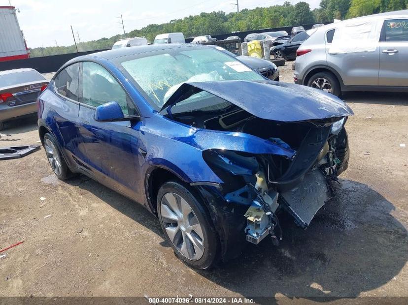 TESLA MODEL Y