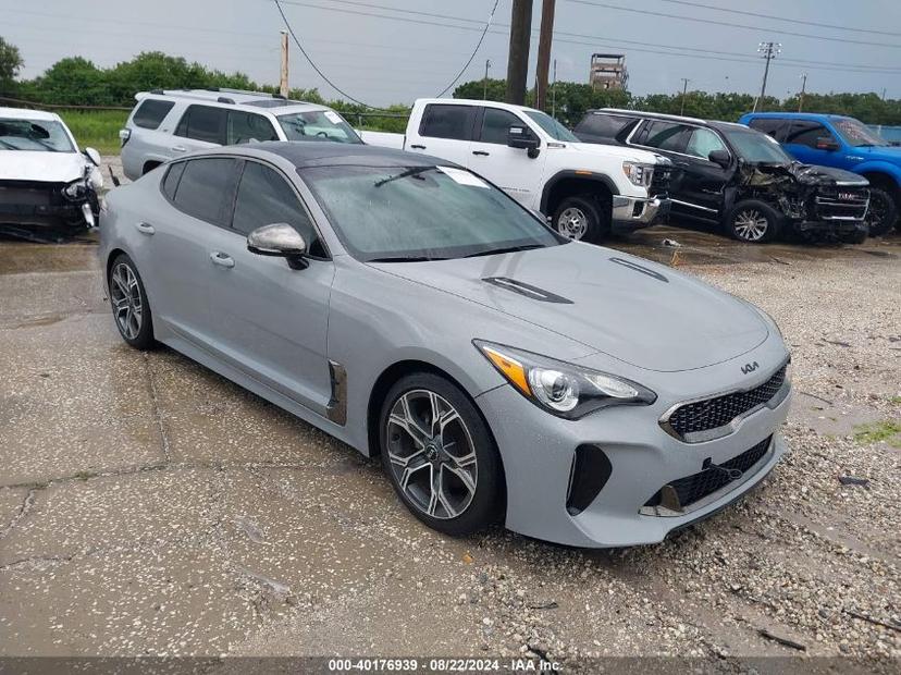 KIA STINGER