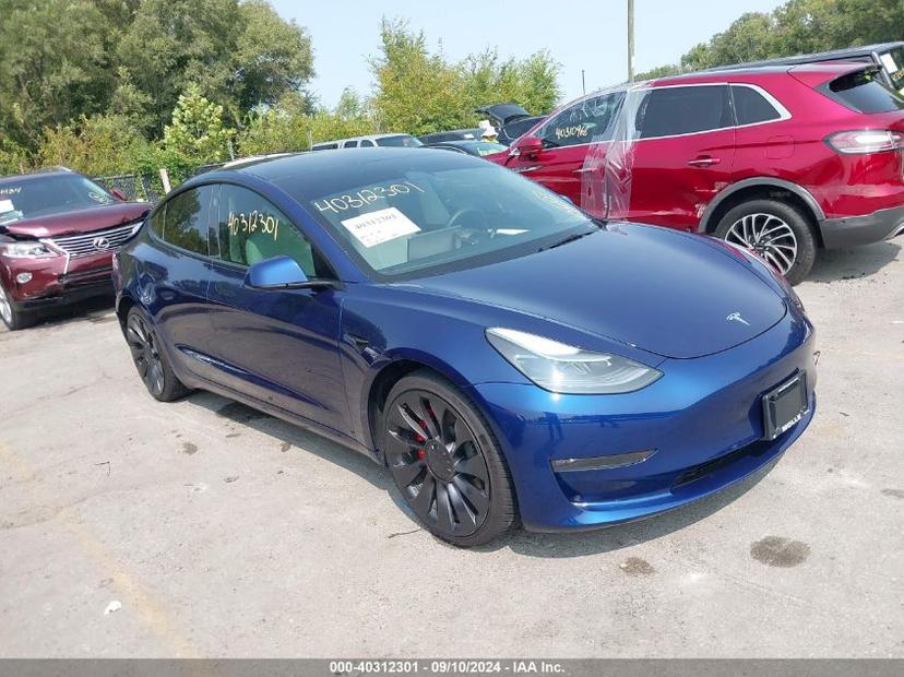 TESLA MODEL 3