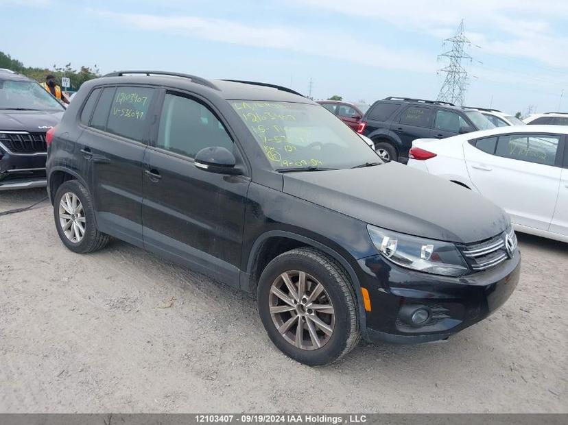 VOLKSWAGEN TIGUAN